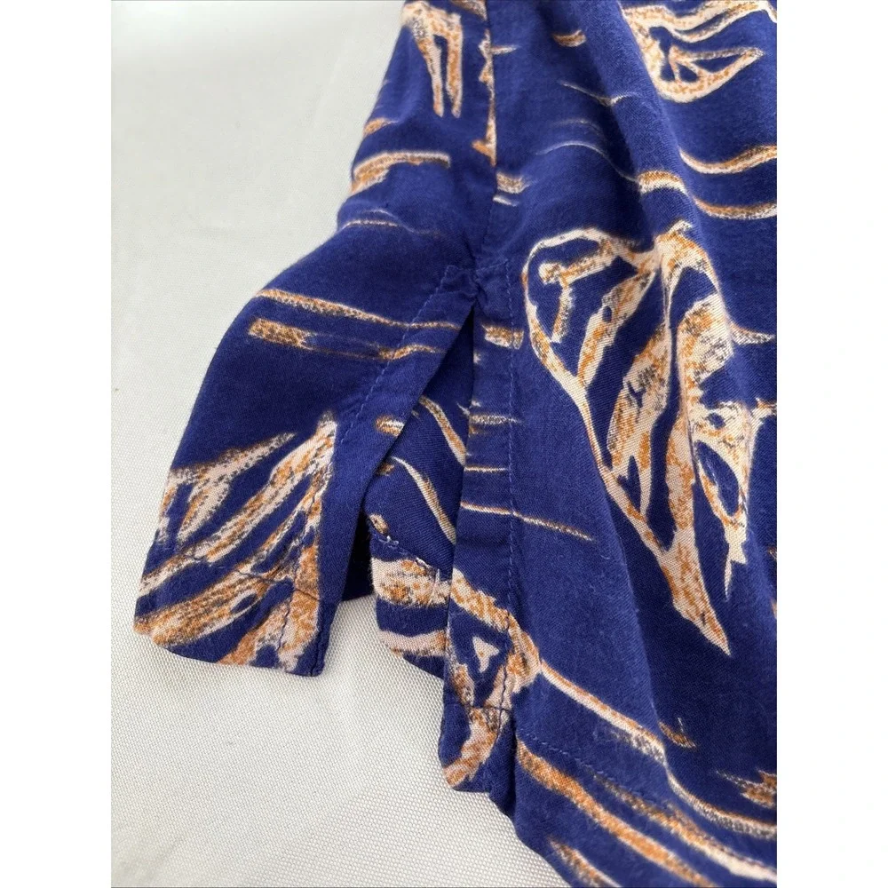 Vintage‎ Pineapple Moon Hawaiin Shirt XL Blue Fish Print Rayon Made In Pakistan